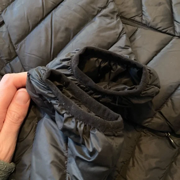 Light down jacket from Simons (Twik) - Picture 2 of 3